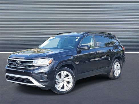 Used 2021 Volkswagen Atlas SE image 1