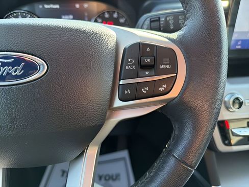Used 2023 Ford Explorer XLT w/ Equipment Group 202A image 35
