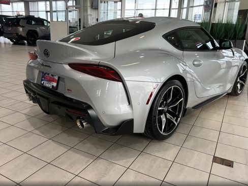 Used 2022 Toyota Supra Premium w/ Driver Assist Package image 5