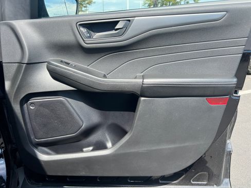 Used 2023 Ford Escape Active FWD image 30