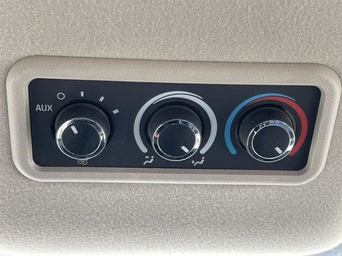 Used 2016 Chevrolet Express 2500 LS image 21