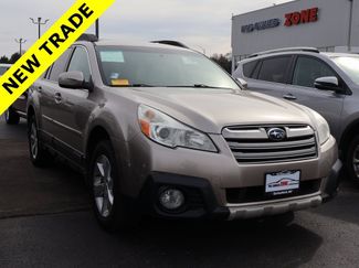 Used 2014 Subaru Outback 2.5i Limited w/ Moonroof Package video 1