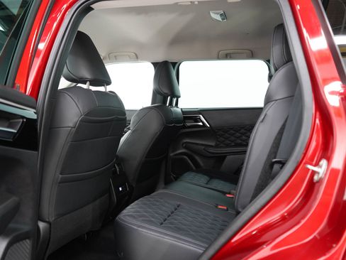 Used 2022 Mitsubishi Outlander SEL AWD/4WD image 18