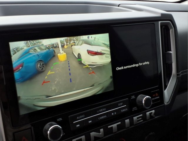 Certified 2025 Nissan Frontier SV AWD/4WD image 12