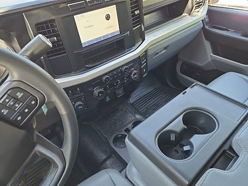 Used 2023 Ford F350 XL AWD/4WD image 22