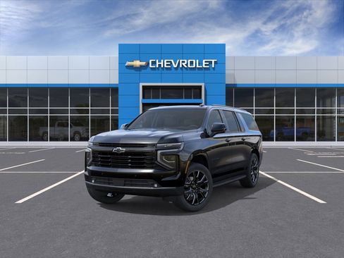 New 2026 Chevrolet Suburban RST w/ RST Capability Package AWD/4WD image 8