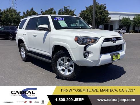 Used 2022 Toyota 4Runner SR5 AWD/4WD image 1