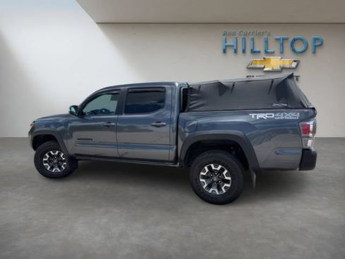 Used 2023 Toyota Tacoma TRD Off-Road AWD/4WD image 11