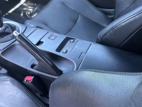Used 2005 Nissan 350Z Enthusiast w/ (S02) Side Air Bags Pkg RWD image 23