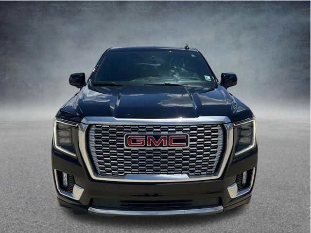 Used 2022 GMC Yukon Denali RWD image 2