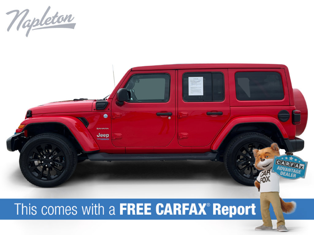 Used 2022 Jeep Wrangler Unlimited Sahara w/ Cold Weather Group AWD/4WD image 2