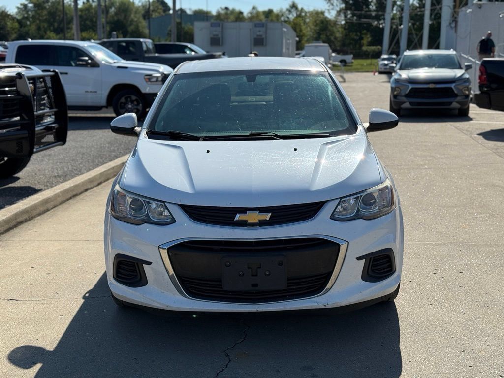 Used 2017 Chevrolet Sonic Premier FWD image 3