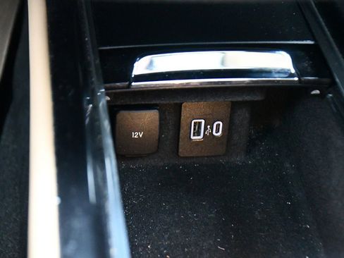 Used 2020 Lincoln Corsair Reserve w/ Equipment Group 201A image 32