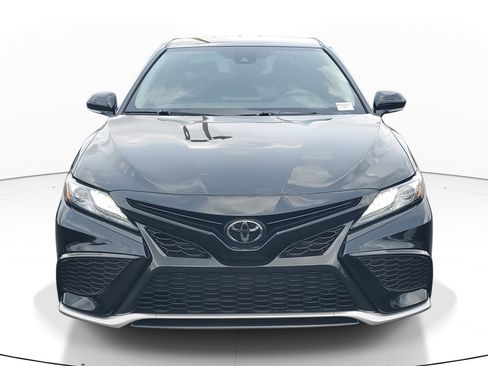 Used 2024 Toyota Camry XSE image 2