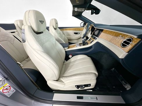 Certified 2021 Bentley Continental GT AWD/4WD image 27
