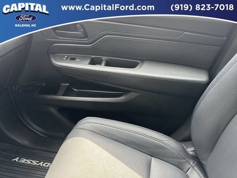 Used 2022 Honda Odyssey EX-L image 29
