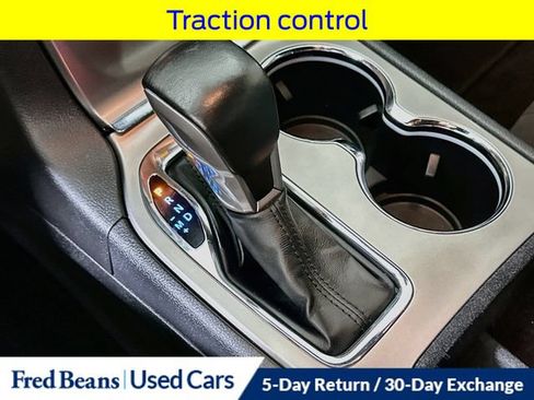 Used 2021 Jeep Grand Cherokee Laredo AWD/4WD image 20