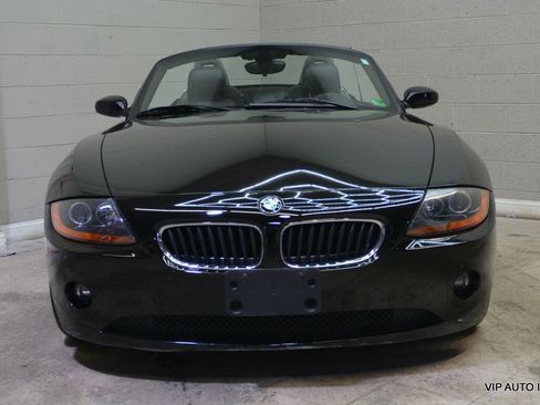Used 2003 BMW Z4 2.5i image 11