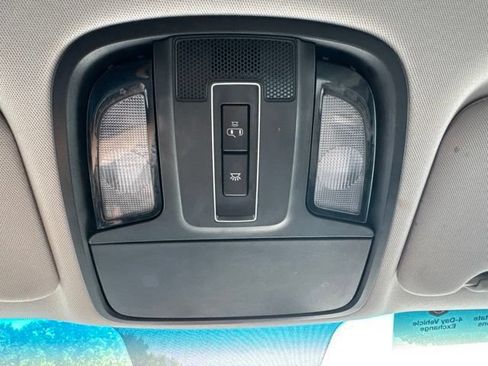 Used 2019 Kia Sorento L FWD image 20