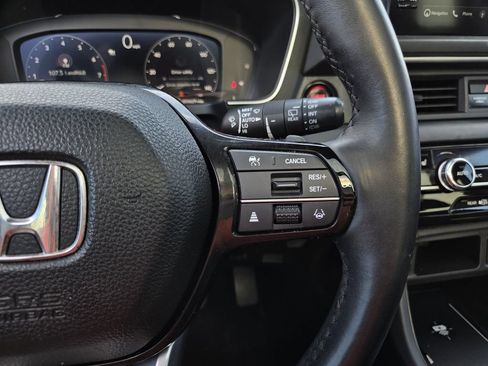 Certified 2023 Honda Pilot Elite image 25