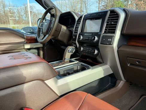 Used 2019 Ford F150 King Ranch w/ Equipment Group 601A Luxury image 32