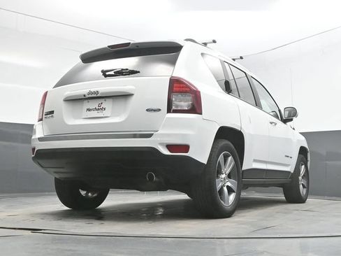 Used 2017 Jeep Compass High Altitude AWD/4WD image 39