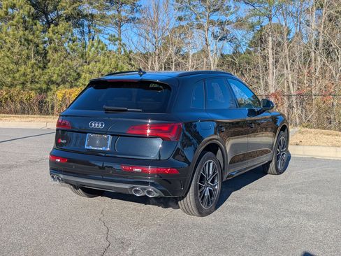 Used 2024 Audi SQ5 Premium Plus w/ Premium Plus Package image 5