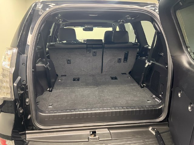 Used 2020 Lexus GX 460 Premium w/ Premium Package AWD/4WD image 8