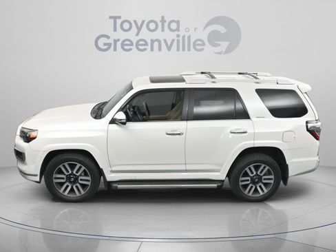 Used 2016 Toyota 4Runner Limited AWD/4WD image 4