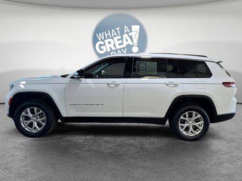 Used 2023 Jeep Grand Cherokee L Limited w/ Luxury Tech Group II AWD/4WD image 7