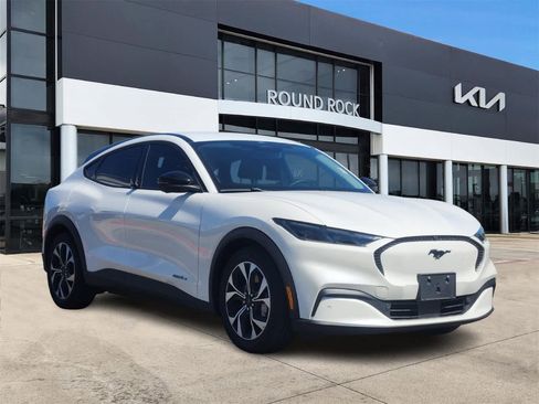 Used 2025 Ford Mustang Mach-E Select image 3