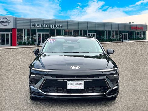 Used 2026 Hyundai Sonata SEL FWD image 2