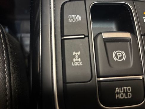 Used 2020 Kia Sorento SX AWD/4WD image 15