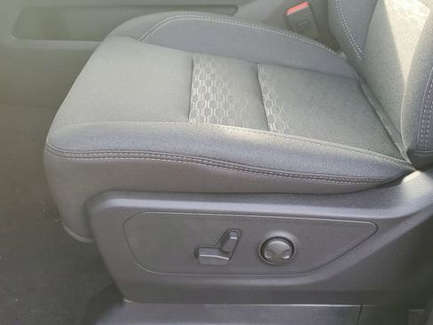 New 2026 RAM 1500 4x4 Crew Cab image 11