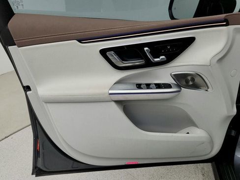 Used 2023 Mercedes-Benz EQE 350+ SUV w/ AMG Line Exterior Package image 11