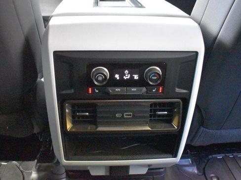 Used 2024 GMC Hummer EV 3X w/ LPO, Illumination Package AWD/4WD image 35