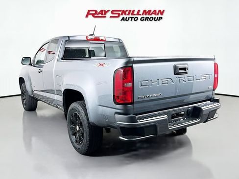 Used 2022 Chevrolet Colorado LT w/ LT Convenience Package AWD/4WD image 5