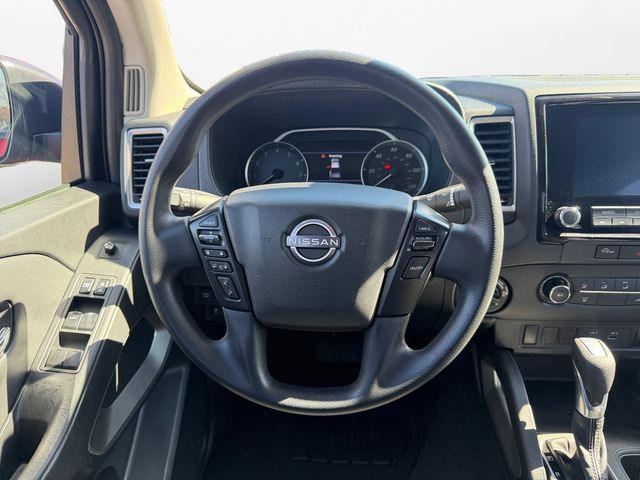 Used 2023 Nissan Frontier SV AWD/4WD image 13