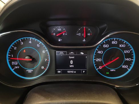 Used 2017 Chevrolet Cruze LT w/ Convenience Package FWD image 23