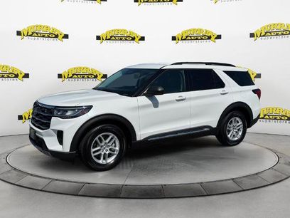 Certified 2025 Ford Explorer Active w/ Active Comfort Package