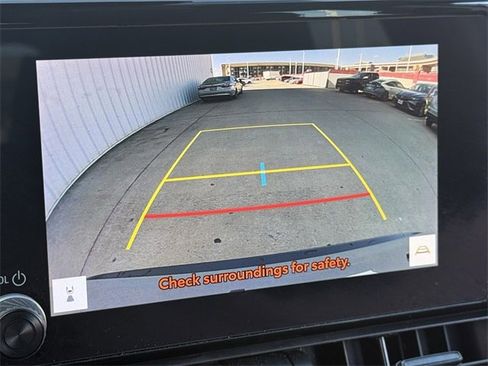 Used 2023 Toyota RAV4 XLE image 18