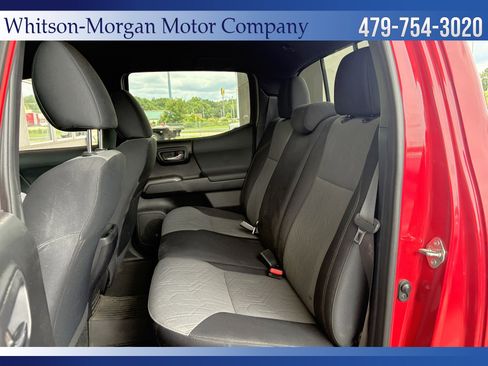 Used 2021 Toyota Tacoma TRD Off-Road w/ Technology Package AWD/4WD image 30
