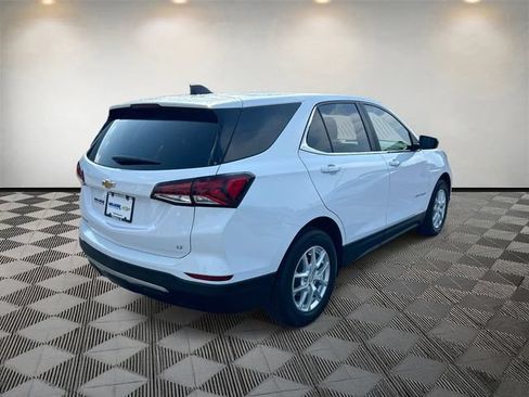 Used 2022 Chevrolet Equinox LT FWD image 5