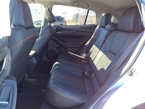 Used 2023 Subaru Crosstrek 2.5i Limited w/ Moonroof Package image 3