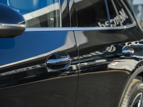 New 2026 Mercedes-Benz GLC 300 4MATIC image 17