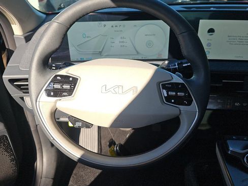 Certified 2024 Kia EV6 Wind w/ Wind Technology Package AWD/4WD image 13