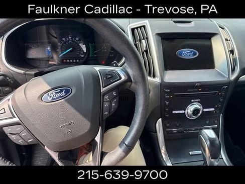 Used 2018 Ford Edge Titanium w/ Equipment Group 301A AWD/4WD image 8
