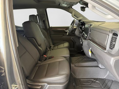 New 2026 Chevrolet Silverado 1500 LT w/ Safety Package RWD image 13