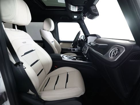 Used 2025 Mercedes-Benz G 63 AMG 4MATIC image 10