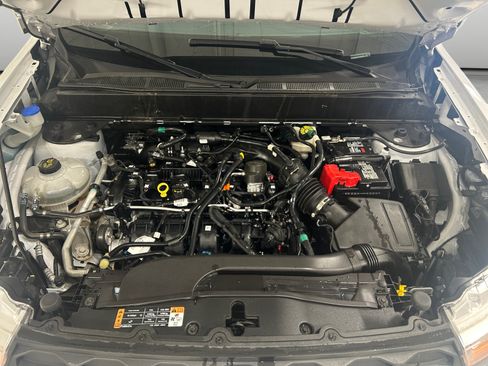 Certified 2023 Ford Maverick XLT w/ Equipment Group 300A Standard AWD/4WD image 23